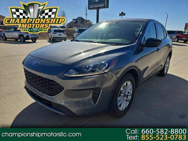 2022 Ford Escape SE FWD photo