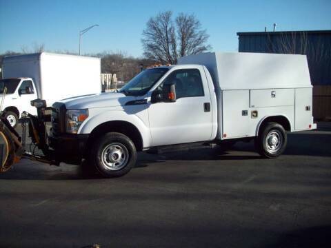 2016 Ford F-250 Super Duty XL 4WD photo
