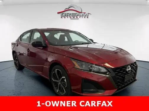 2023 Nissan Altima 2.5 SR AWD photo