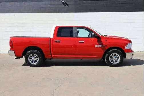 2017 Ram 1500 SLT RWD photo