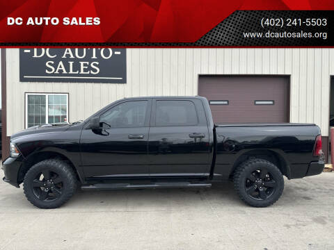 2015 Ram 1500 Express 4WD photo