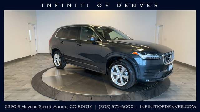 2022 Volvo XC90 Momentum AWD photo
