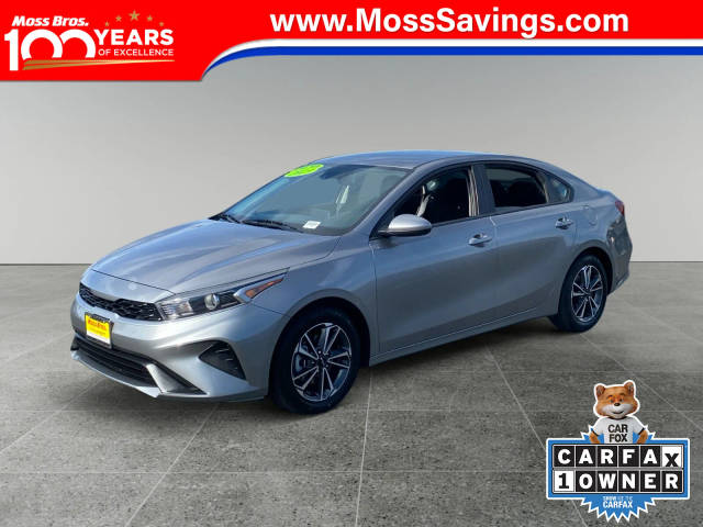 2023 Kia Forte LXS FWD photo