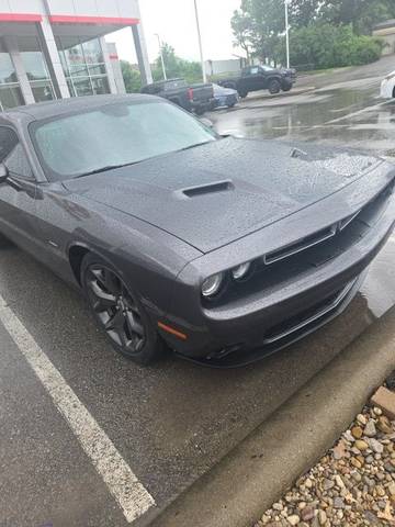 2015 Dodge Challenger R/T Plus RWD photo