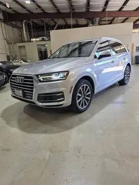 2017 Audi Q7 Premium Plus AWD photo
