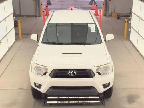 2015 Toyota Tacoma PreRunner RWD photo