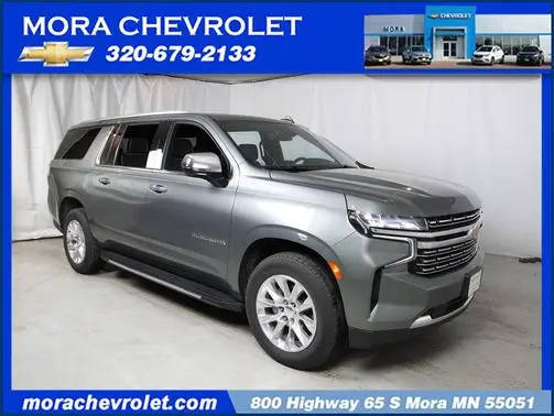 2023 Chevrolet Suburban Premier 4WD photo