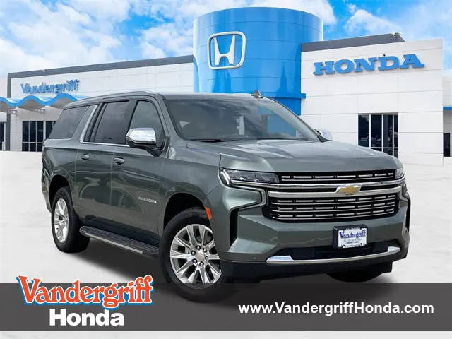 2023 Chevrolet Suburban Premier 4WD photo