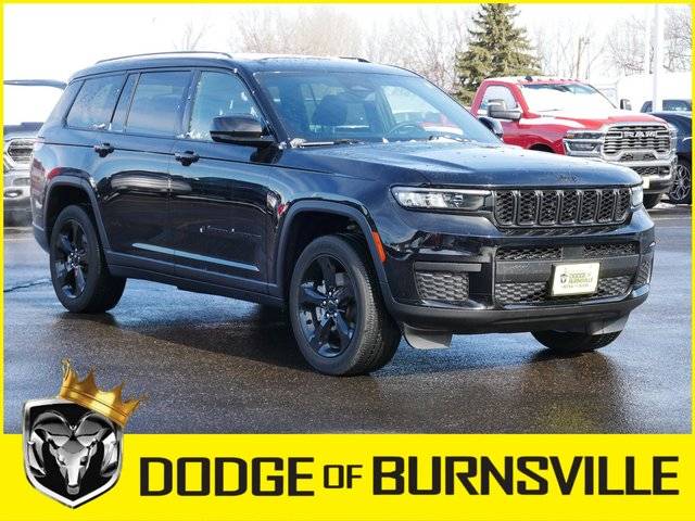 2023 Jeep Grand Cherokee L Altitude 4WD photo