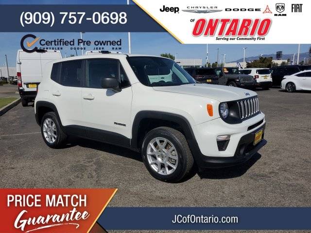 2023 Jeep Renegade Latitude 4WD photo