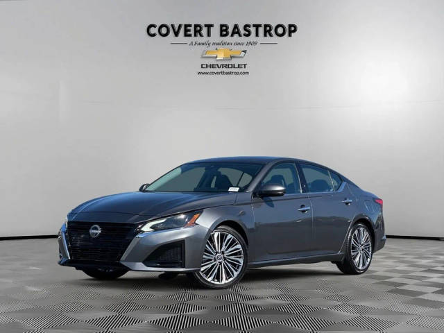 2023 Nissan Altima 2.5 SL FWD photo