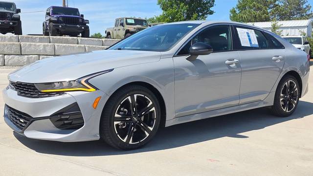 2022 Kia K5 GT-Line FWD photo