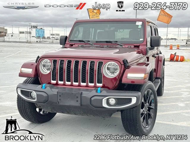 2022 Jeep Wrangler Unlimited 4xe Unlimited Sahara 4WD photo