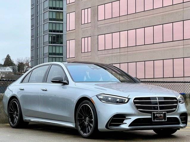 2023 Mercedes-Benz S-Class S 580 AWD photo