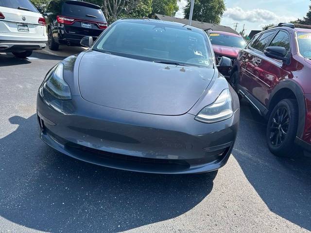 2023 Tesla Model 3 Performance AWD photo