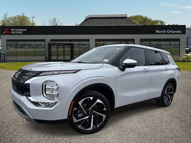 2022 Mitsubishi Outlander SE 4WD photo