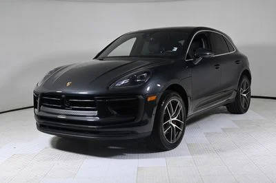 2023 Porsche Macan S AWD photo