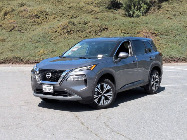 2022 Nissan Rogue SV FWD photo