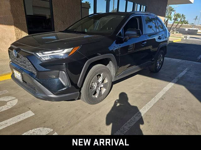 2023 Toyota RAV4 Hybrid LE AWD photo