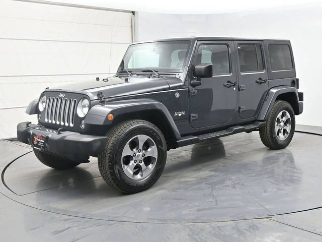 2016 Jeep Wrangler Unlimited Sahara 4WD photo