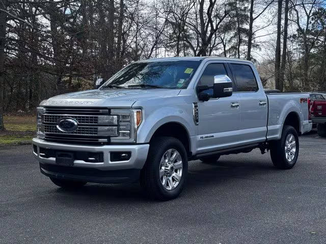 2017 Ford F-250 Super Duty Platinum 4WD photo