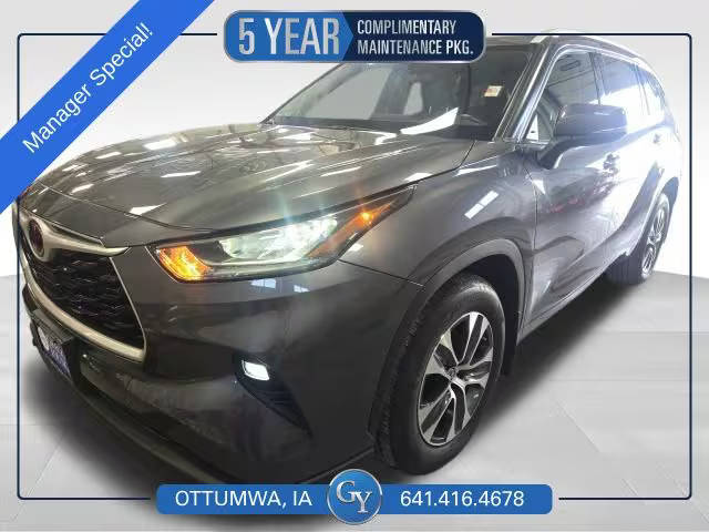 2022 Toyota Highlander XLE AWD photo
