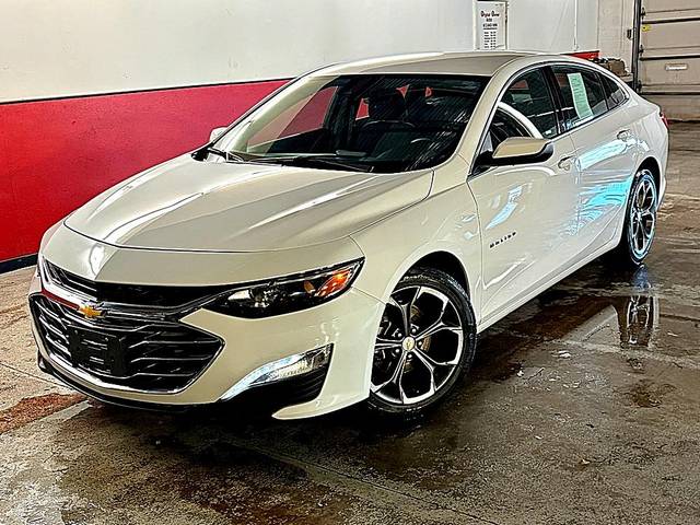 2023 Chevrolet Malibu LT FWD photo