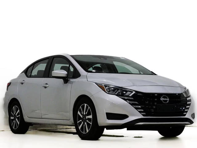 2023 Nissan Versa SV FWD photo