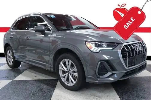 2023 Audi Q3 S line Premium AWD photo