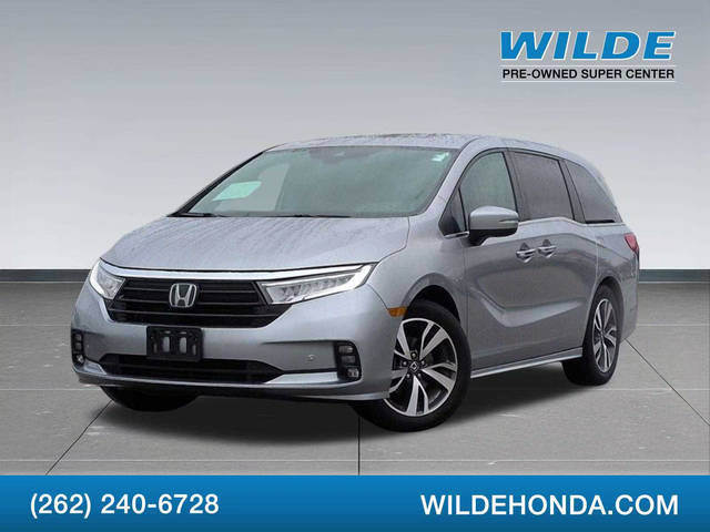2023 Honda Odyssey Touring FWD photo