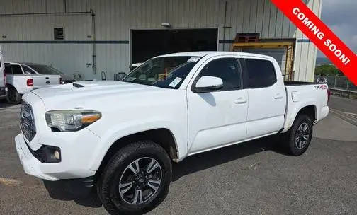 2016 Toyota Tacoma TRD Sport 4WD photo