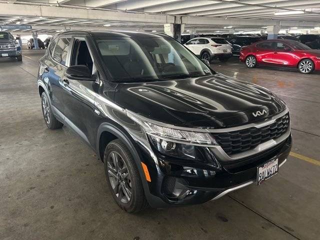 2022 Kia Seltos LX AWD photo