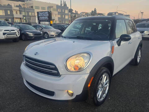 2015 MINI Countryman FWD photo