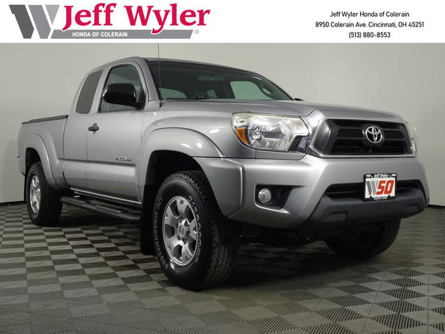 2015 Toyota Tacoma  4WD photo