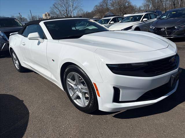 2023 Chevrolet Camaro 1LT RWD photo