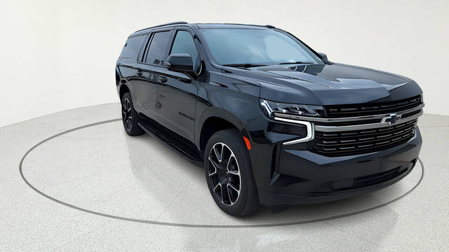 2022 Chevrolet Suburban RST 4WD photo
