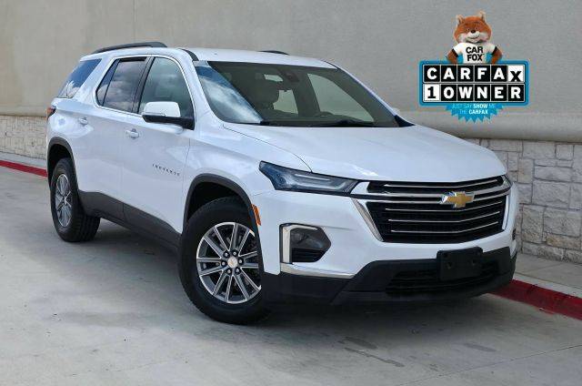 2022 Chevrolet Traverse LT Cloth AWD photo