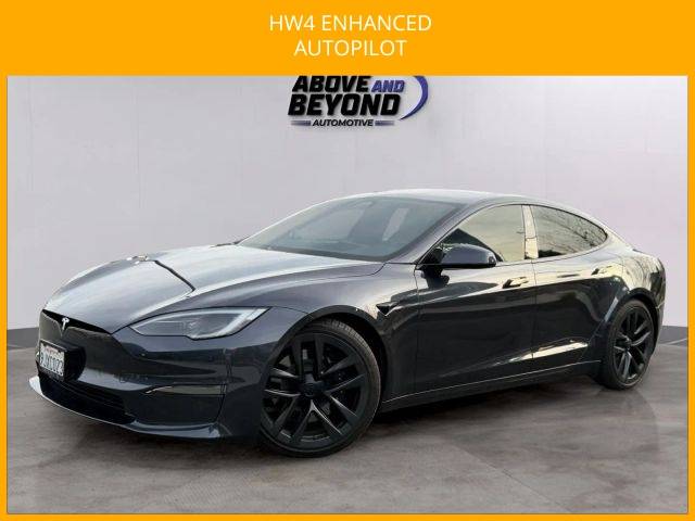 2023 Tesla Model S Standard Range AWD photo