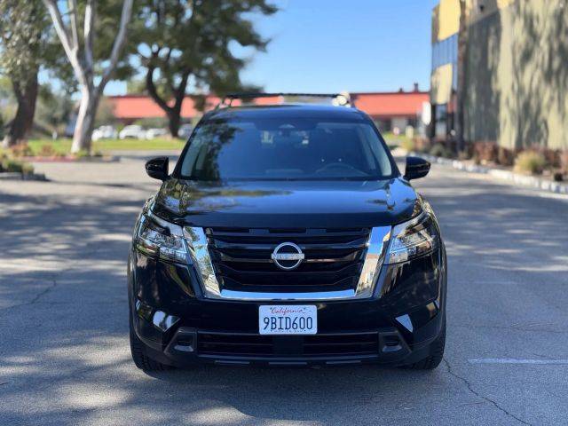 2022 Nissan Pathfinder SV FWD photo