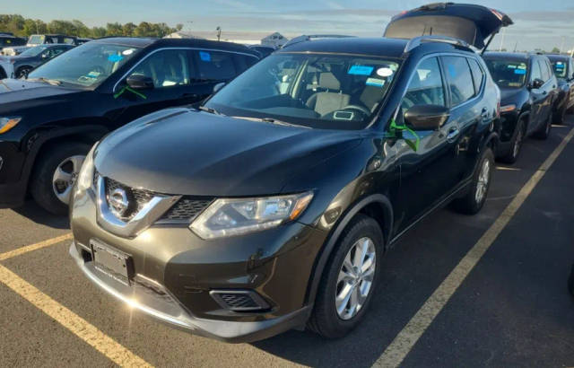 2016 Nissan Rogue SV AWD photo