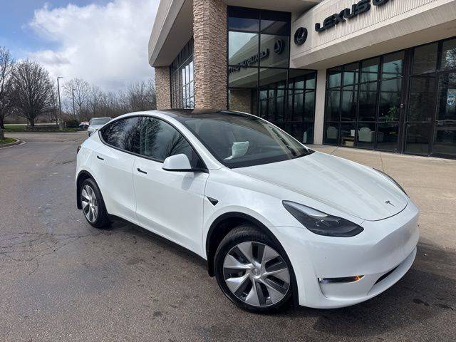 2023 Tesla Model Y Long Range AWD photo