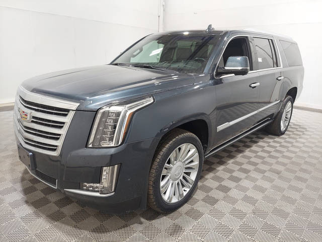 2019 Cadillac Escalade ESV Platinum 4WD photo