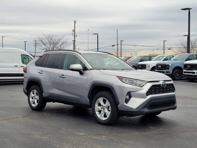 2021 Toyota RAV4 Hybrid XLE AWD photo