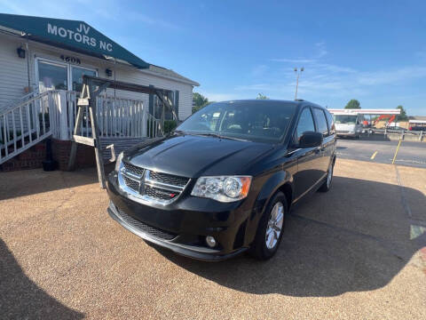 2019 Dodge Grand Caravan SXT FWD photo