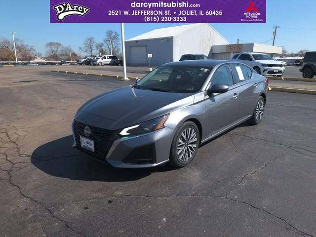 2023 Nissan Altima 2.5 SV FWD photo
