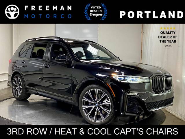 2021 BMW X7 M50i AWD photo