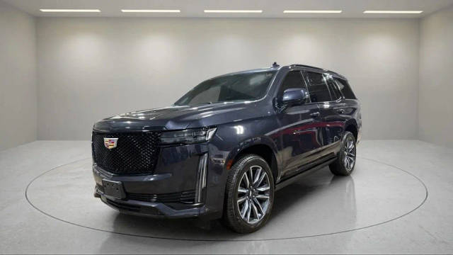 2023 Cadillac Escalade 4WD Sport Platinum 4WD photo