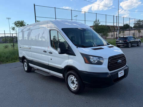 2019 Ford Transit Van RWD photo