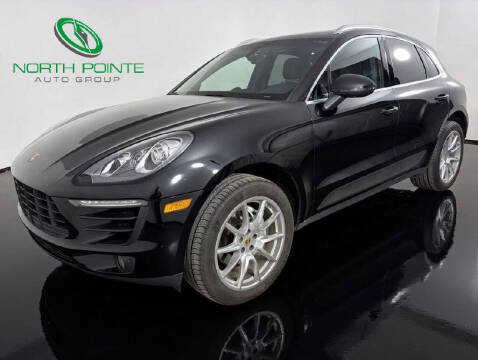 2015 Porsche Macan S AWD photo