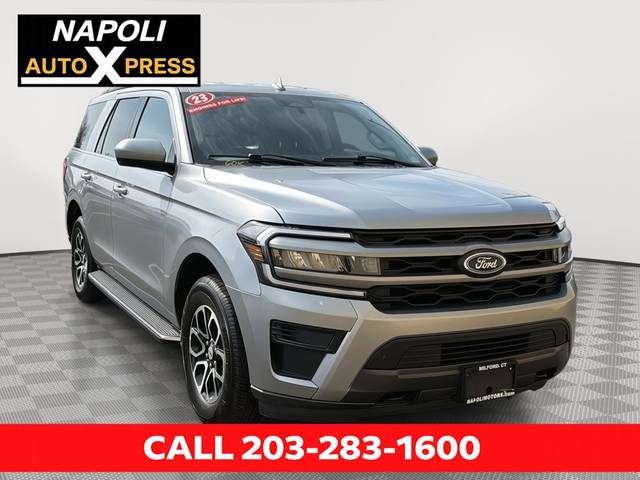 2023 Ford Expedition XLT 4WD photo